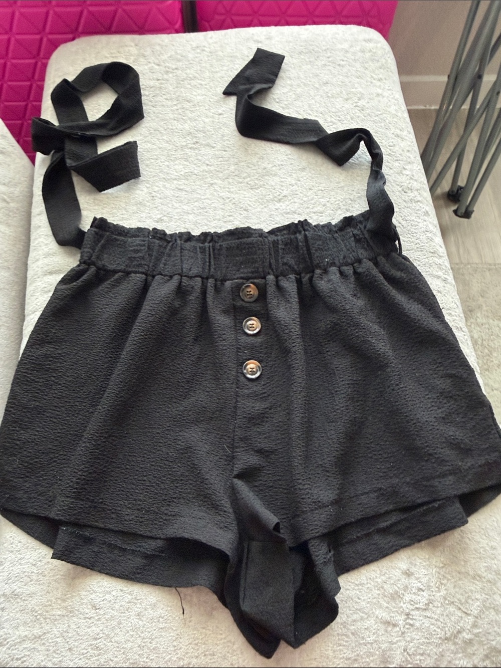 SHEIN Black High-Waist Button Tie-strap Shorts